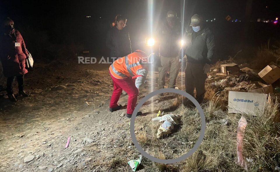 un bebé fue hallado muerto en la carretera a Copacaban