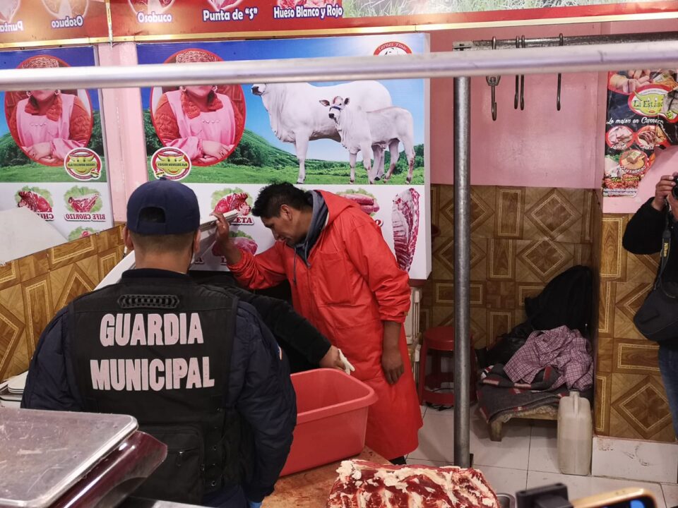 Control a carnicerías de la ciudad de El Alto