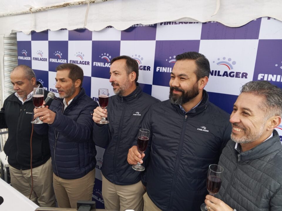 Finilager inaugura su tercera sucursal en El Alto
