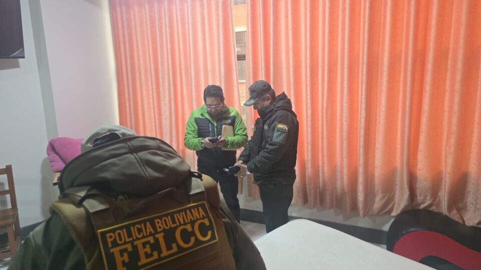 La Policía interviene un hostal en Ballivián
